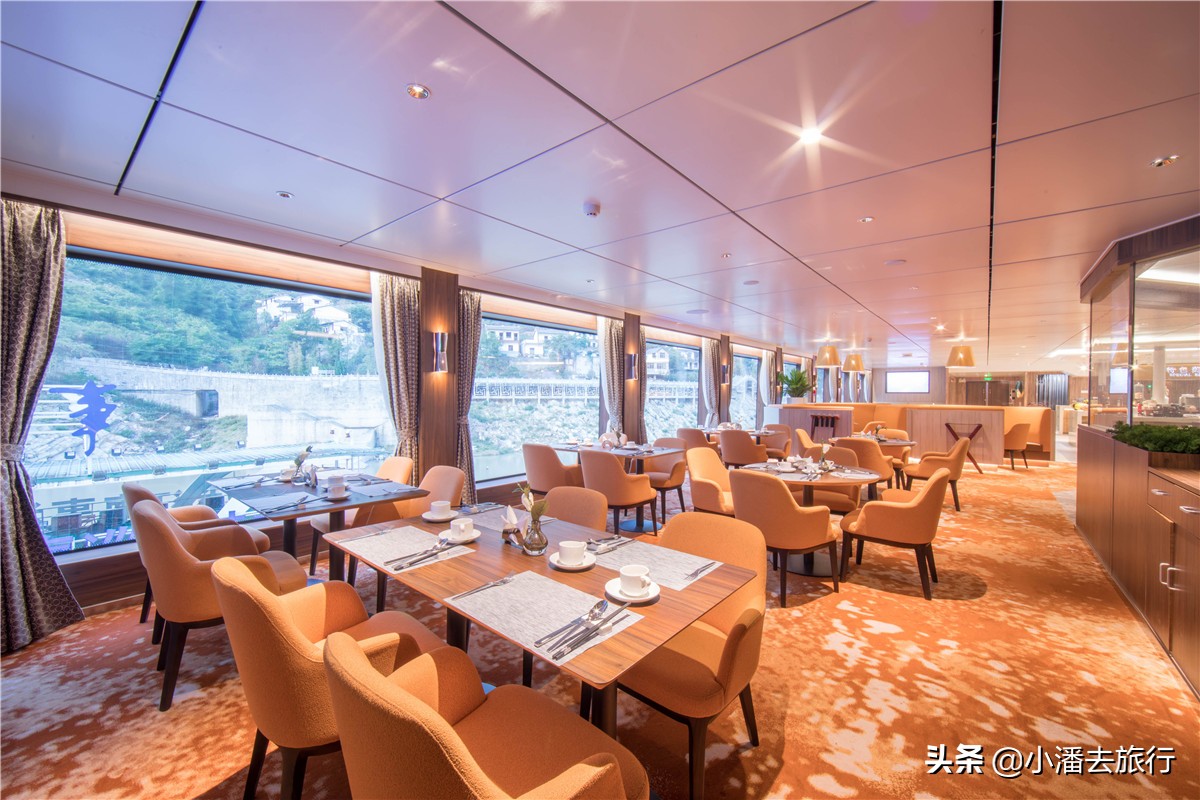 长江三峡游轮世纪荣耀号报价,长江三峡最豪华的游轮盛世号