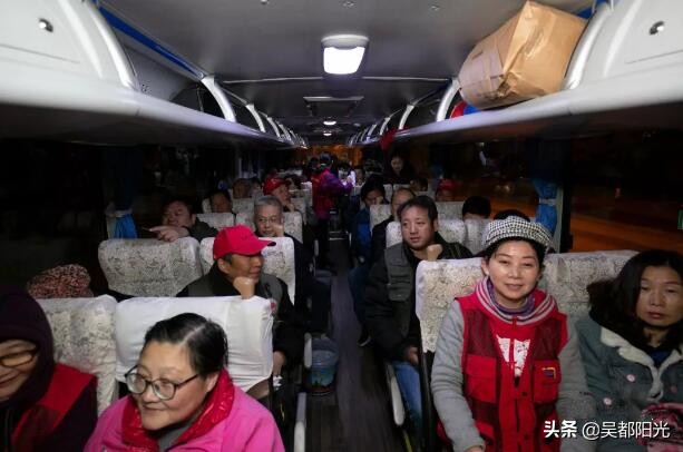 文化工作者采风,文化摄影师