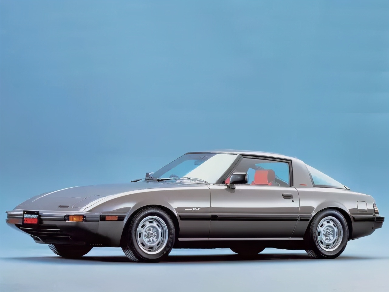 买下马自达rx-7转子引擎,马自达rx-7是转子发动机嘛