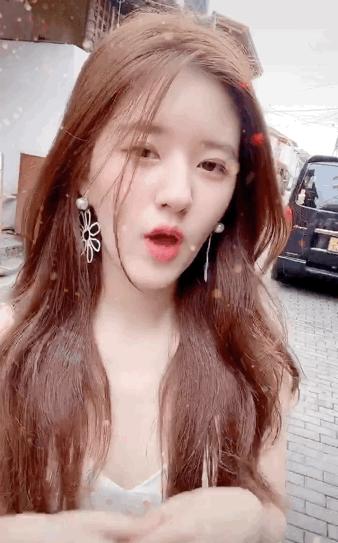 赵思露圆方脸妆容真是美炸了！5分钟掌握技巧！打造英气灵动感