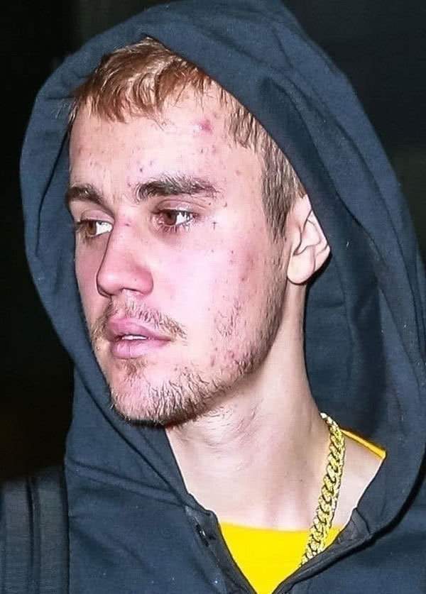 贾斯汀比伯晒与妻婚礼教堂,比伯贾斯汀近照