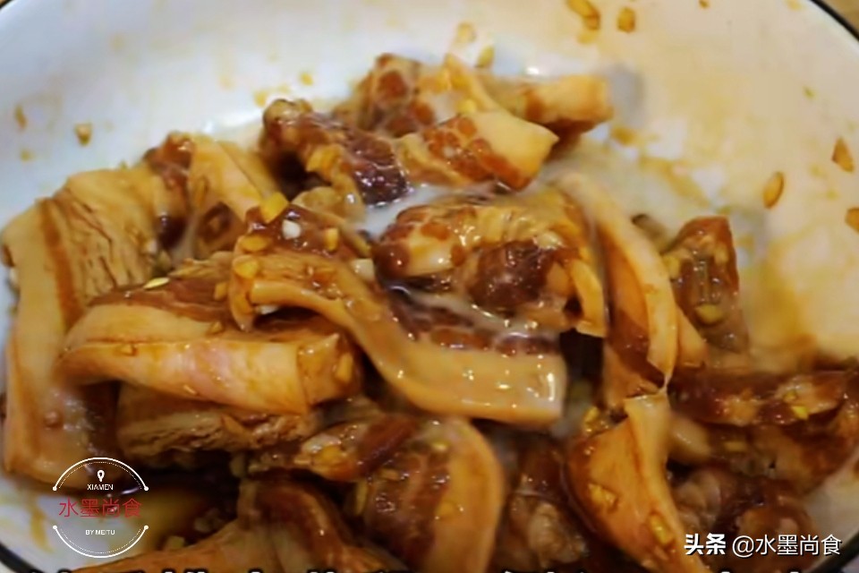 制作粉蒸肉用哪些食材,粉蒸肉的家常做法要不要加水