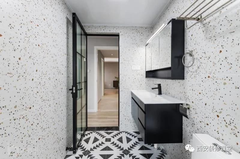 厨卫做折叠门还需要门套吗,厨卫门需要单做套吗