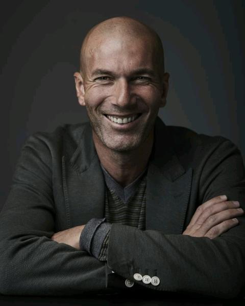 足坛前五中场,足坛伤仲永中场球员