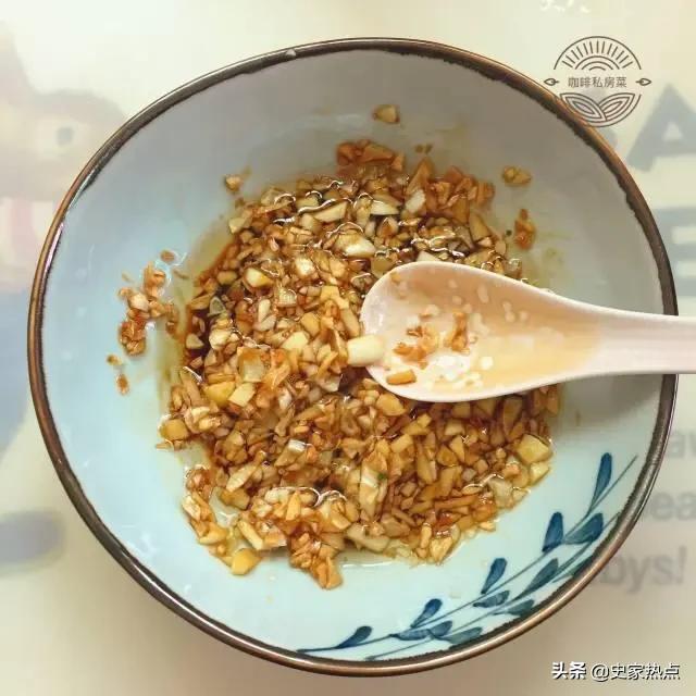 粉丝蒜蓉蒸扇贝自己做省钱又好吃,蒜蓉粉丝蒸扇贝教程清晰