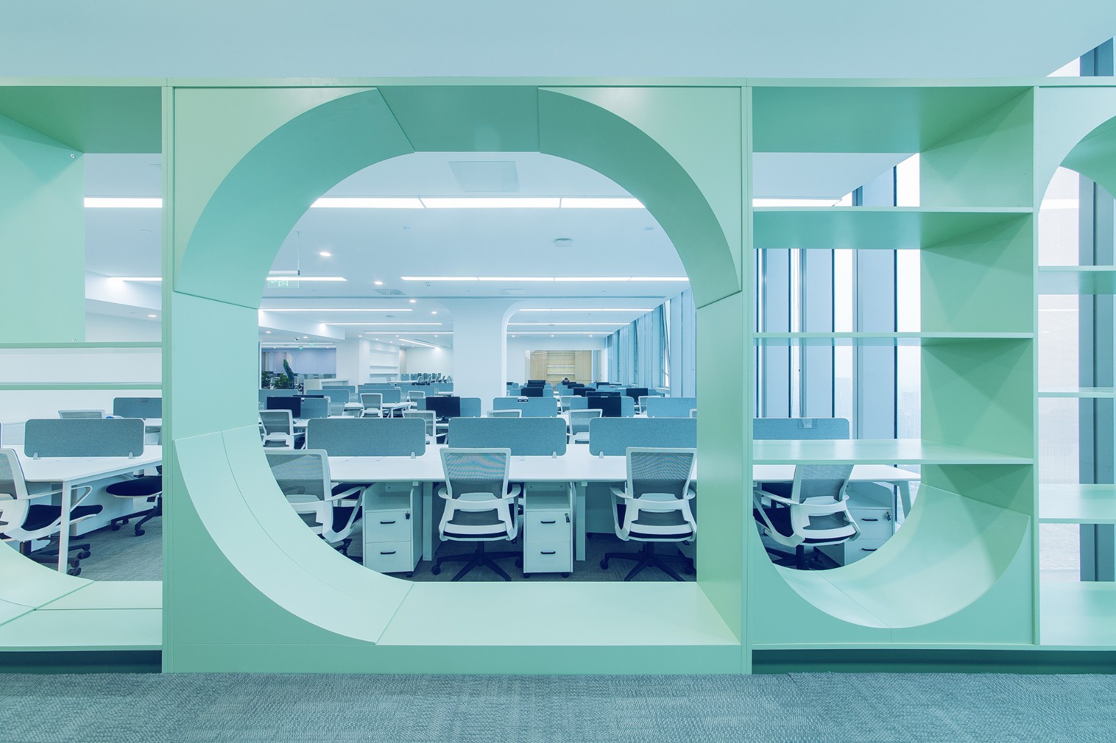 打造电商孵化基地,打造新型电商产业平台基地