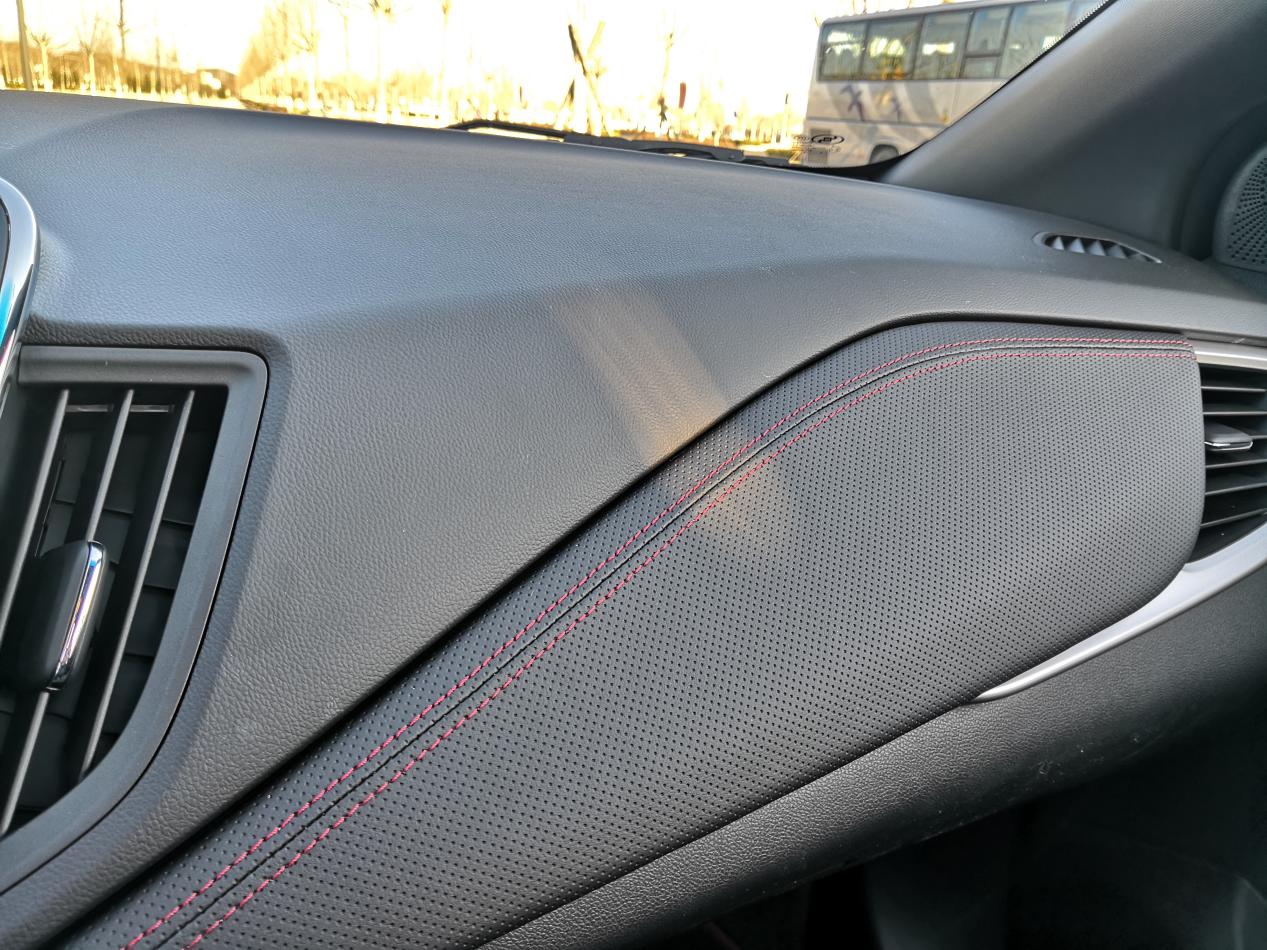 22款科鲁泽rs实车视频,科鲁泽19款rs330t自动痛快版1.3t