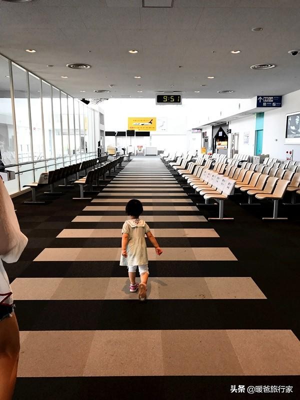 暑假带孩子去国外玩,寒假带孩子出国去哪里玩合适一些