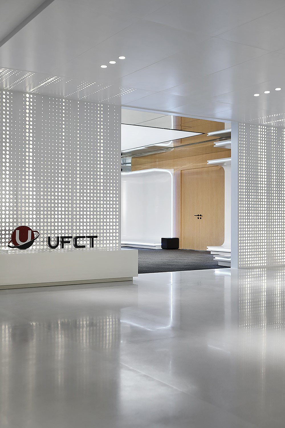 科技秘境联合创泰UFCT深圳办公设计欣赏