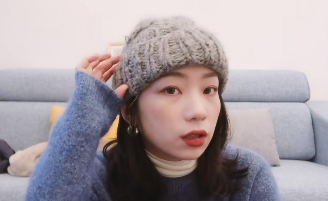 大脸女生怎么选墨镜好看,大脸女孩怎么选帽子