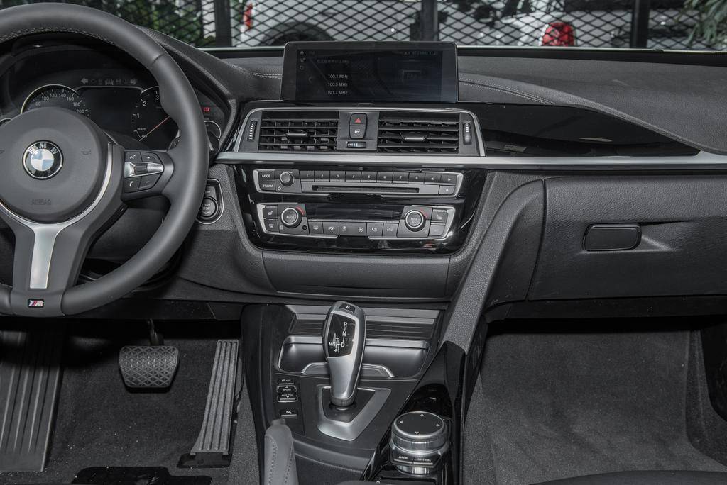 9万公里的宝马3系gt值得买吗,2018年的宝马3系gt能买吗