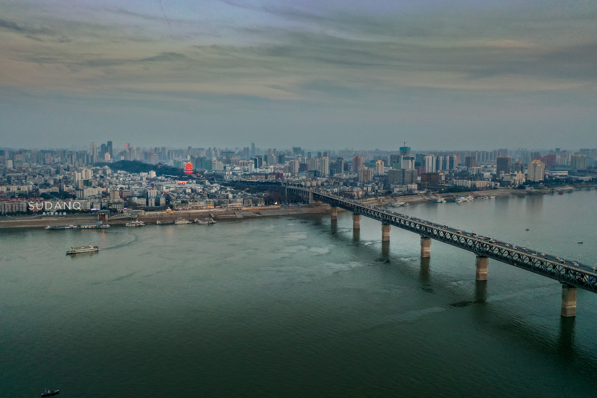 武汉是个怎么样的城市,武汉是怎样的一座城