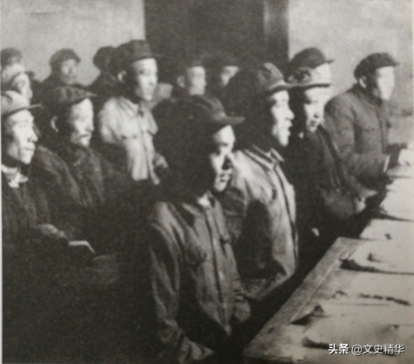 扫盲运动和新卫生运动,扫盲运动起止时间