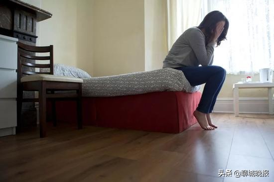 凌晨2点文艺女青年入住民宿，开口一句话把前台吓到