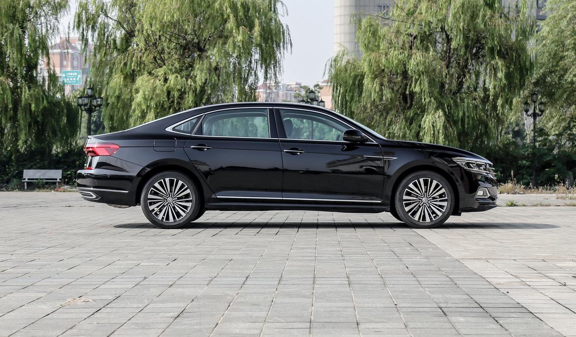 不愧是b级销量王,不愧是b级车王者