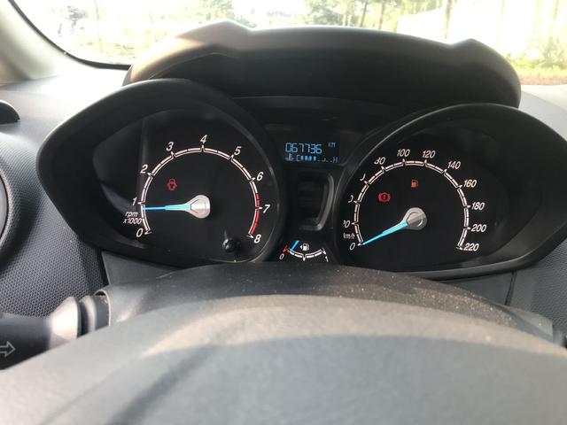 老款两厢嘉年华试驾测评,嘉年华比polo动力好