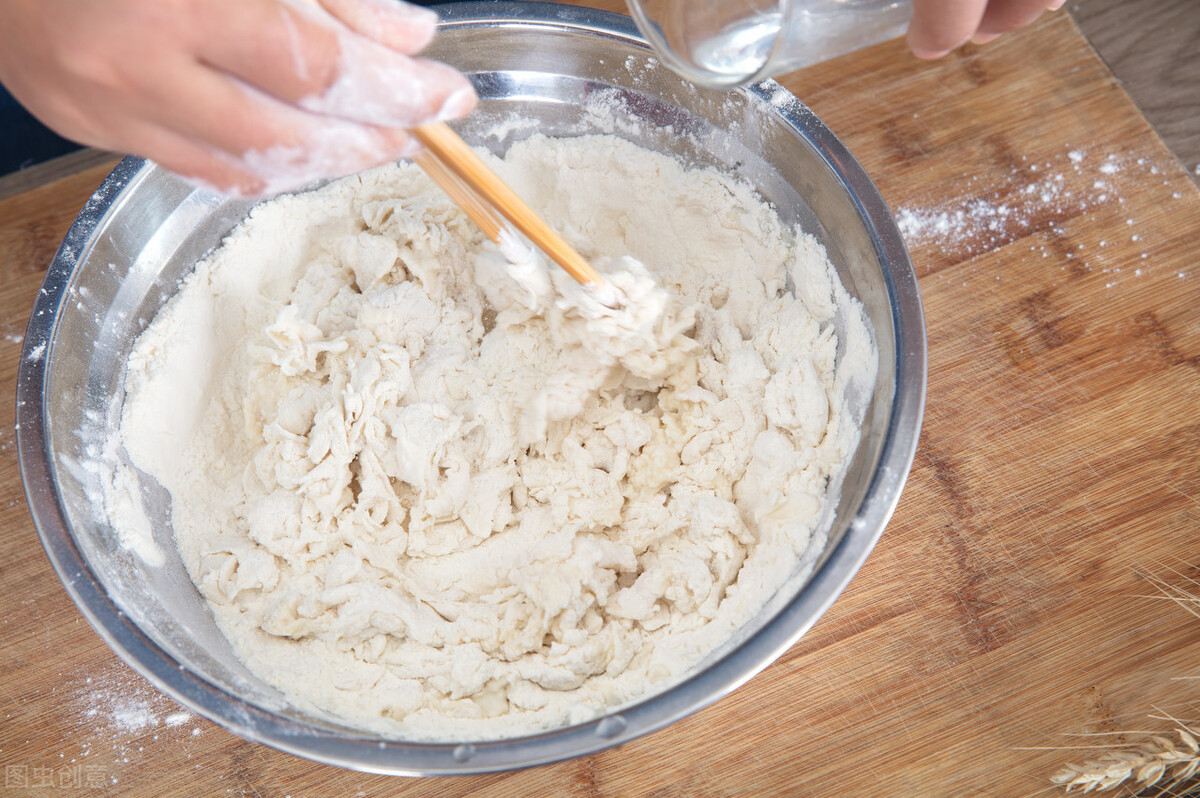 包茴香饺子怎么调馅的教程,茴香馅饺子怎么调馅最简单