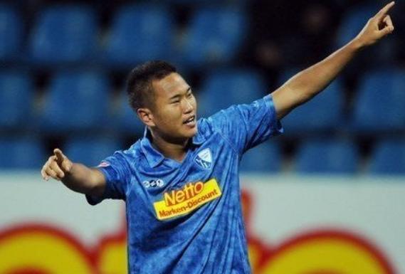 世界杯“一哭成名”的朝鲜国脚，迎娶肤白貌美空姐，如今只想造人