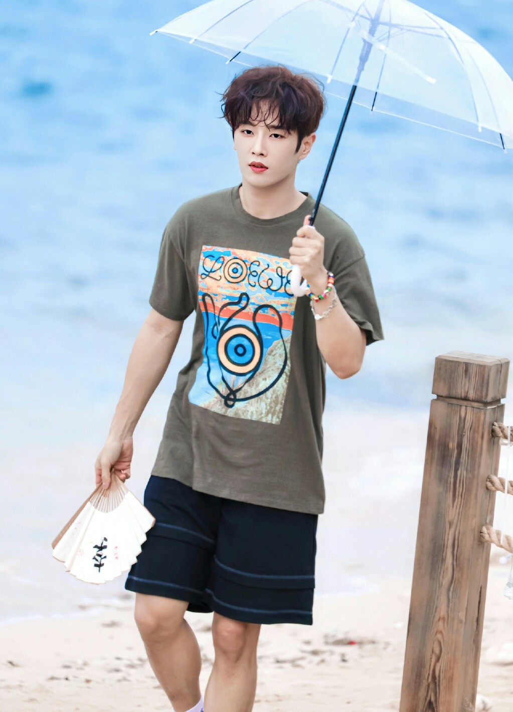 阿云嘎吴宣仪李汶翰老百姓,李汶翰黄新淳阿云嘎