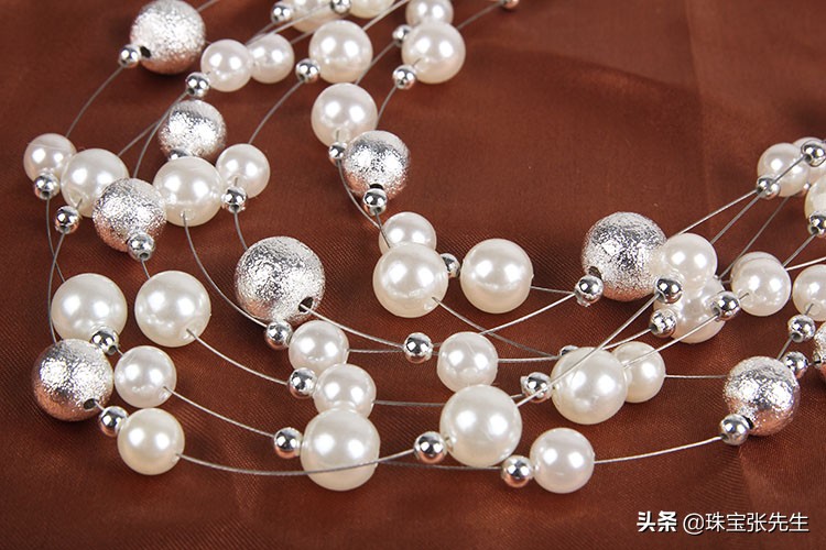 戴假货珠宝的危害,戴饰品过敏对身体有没有危害