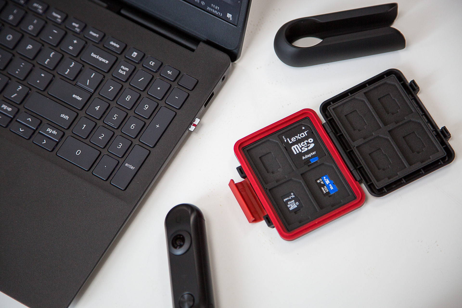 戴尔笔记本灵越700015评测,轻薄本dell灵越续航一般多久