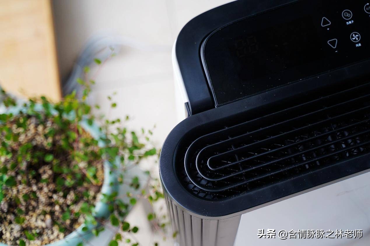 下雨天衣服干燥用除湿机,下雨天衣服湿了该怎样快速吹干