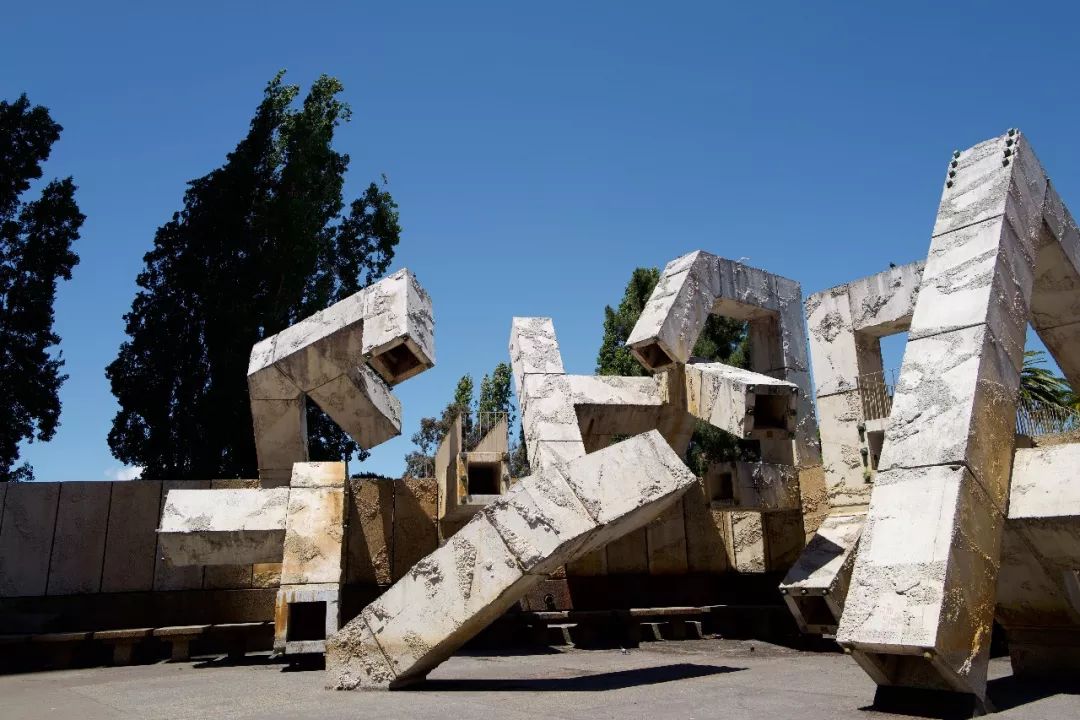 擎怀|于美利坚告别“6”的罗曼蒂克