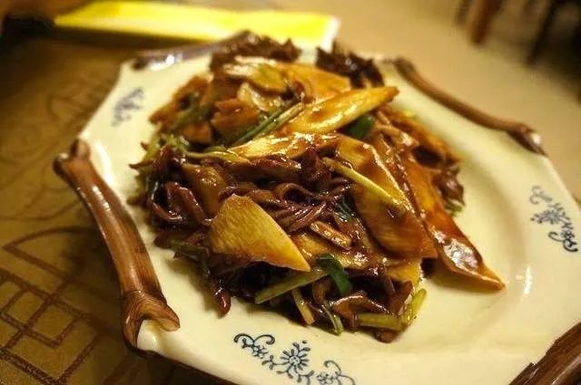 旅游城市美食指南,旅游吃喝城市推荐