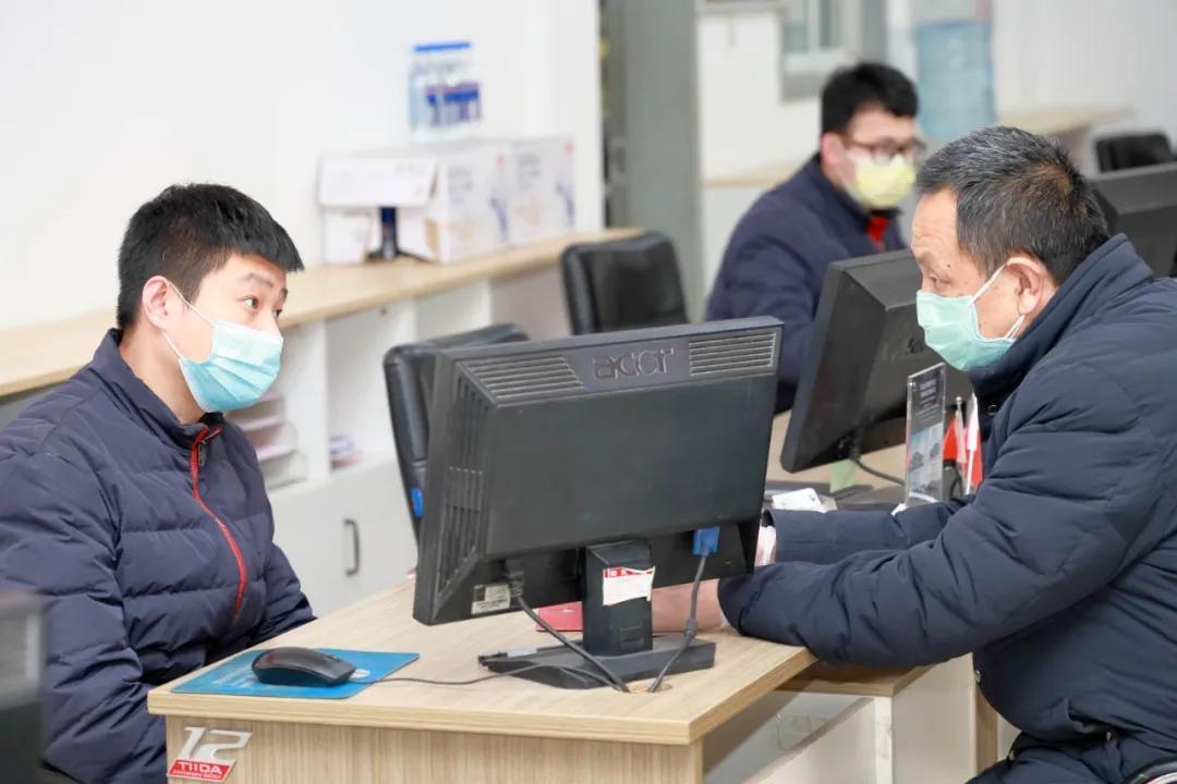 视觉|一家东风南方4S店复工前的日常