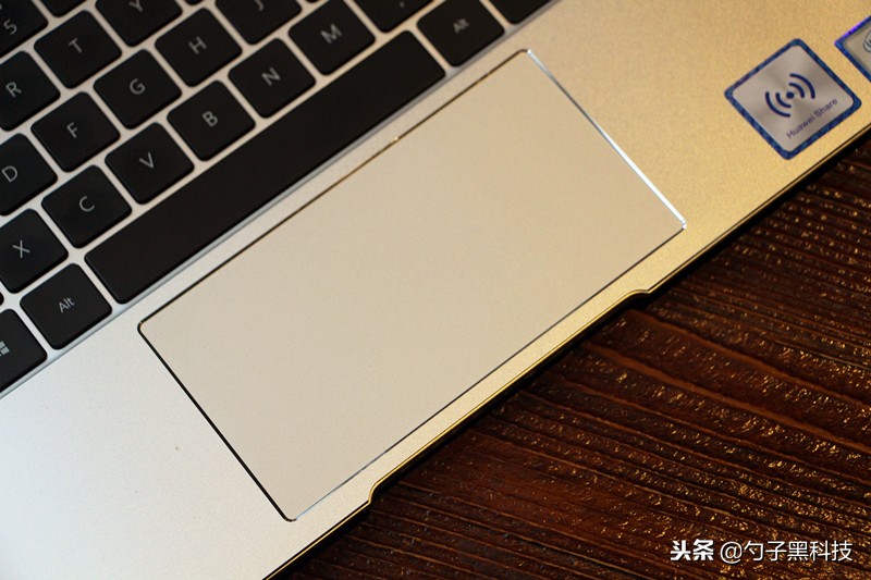 华为13.9寸深度评测,华为笔记本matebook132021款评测