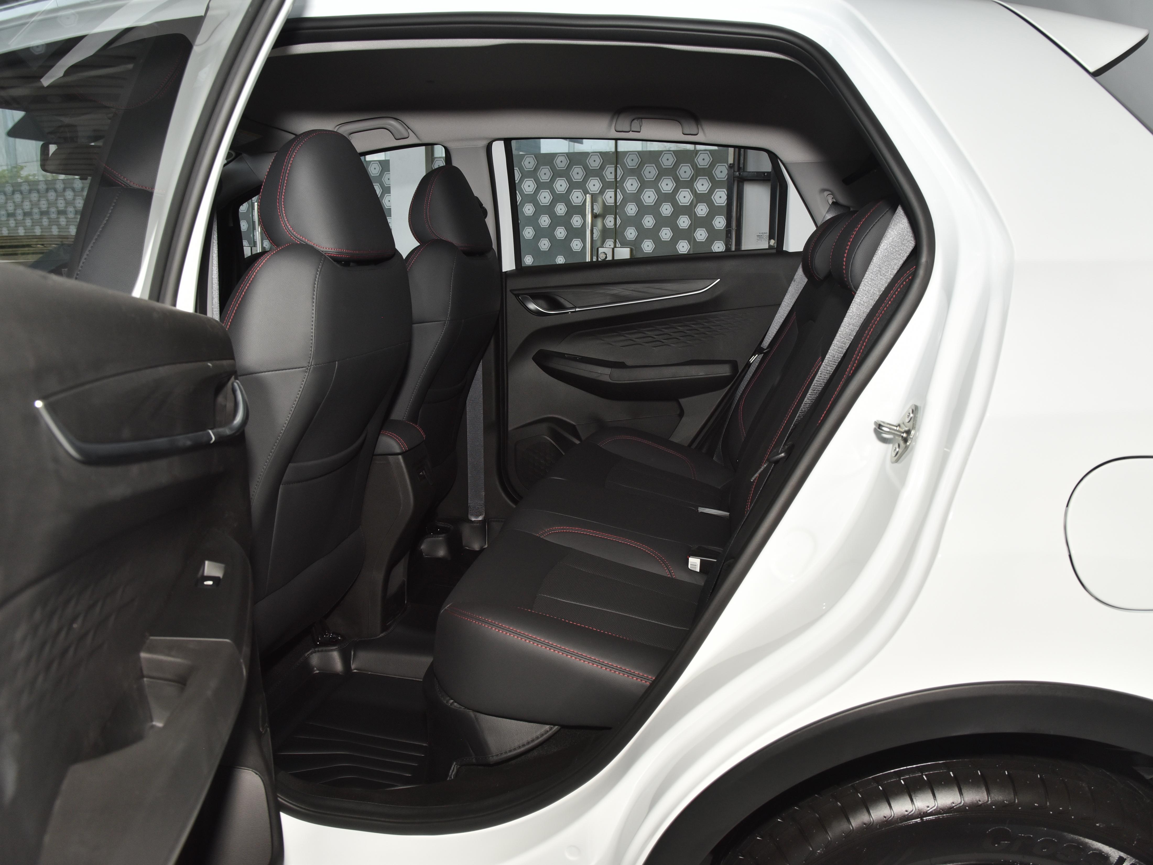 远景x3这车用车感受,17款吉利远景x3自动用车体验