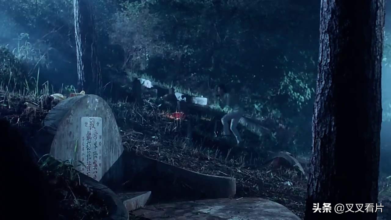 《鬼片逃生大全》:4招教你搞定《咒怨》《山村老尸》里的恶鬼