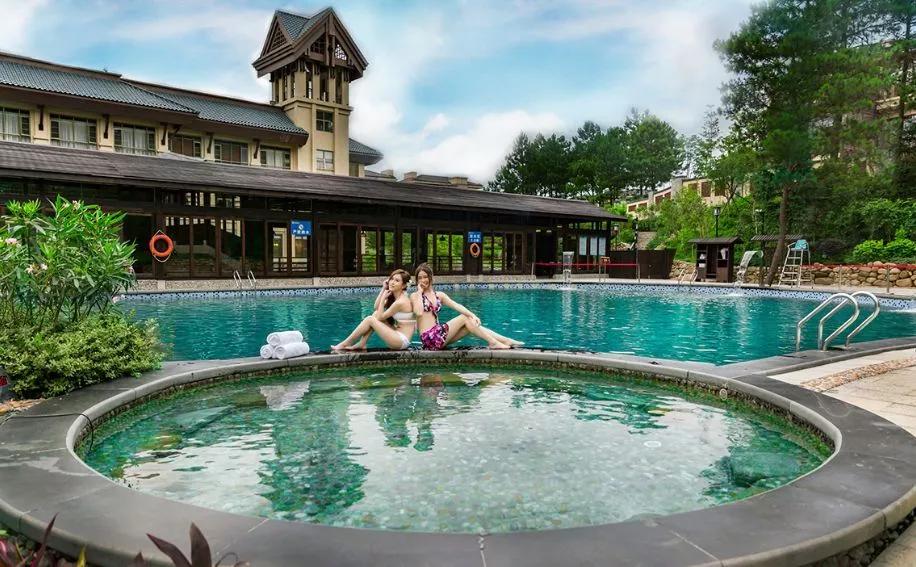 热水温泉度假村内泡温泉,中古温泉高海拔泡温泉