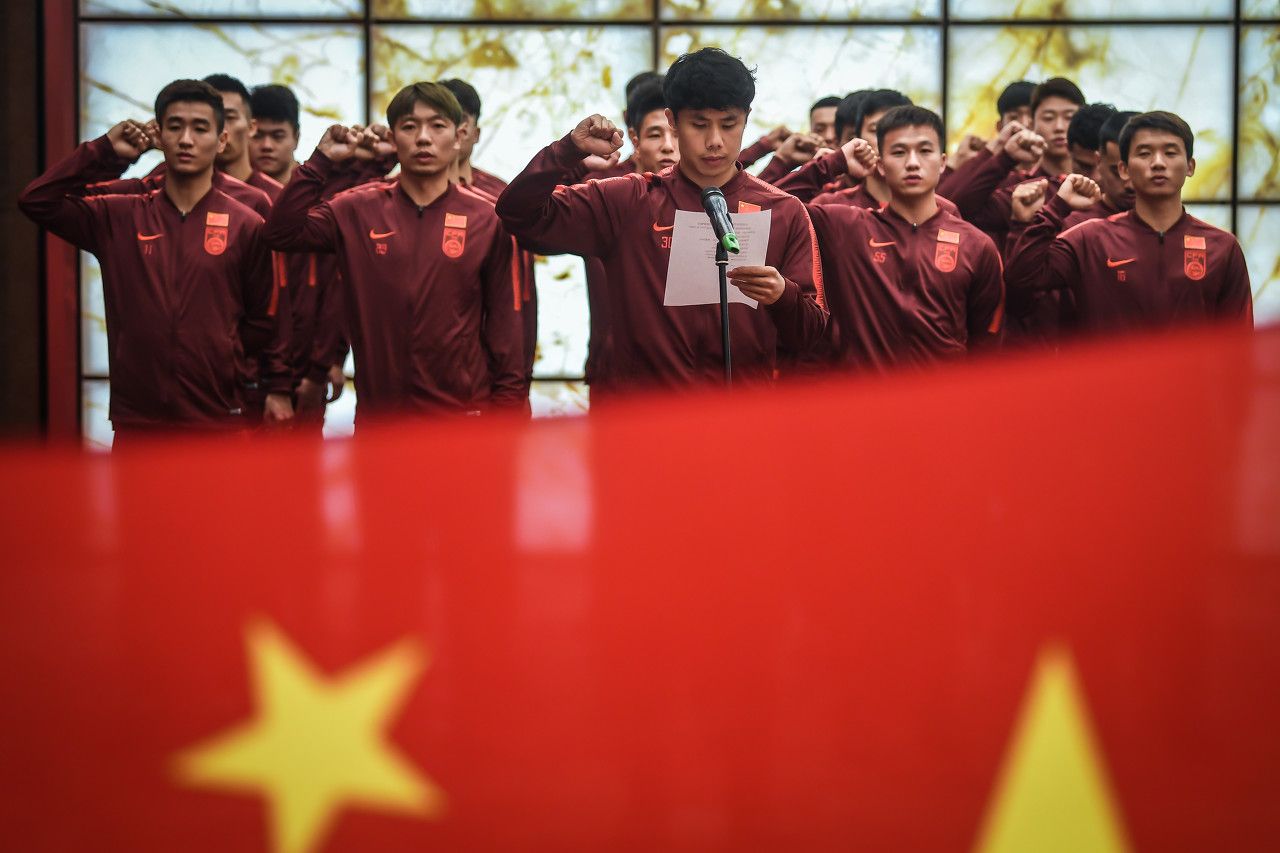 国足梅开2度艾克森,国足最新大名单公布艾克森入选