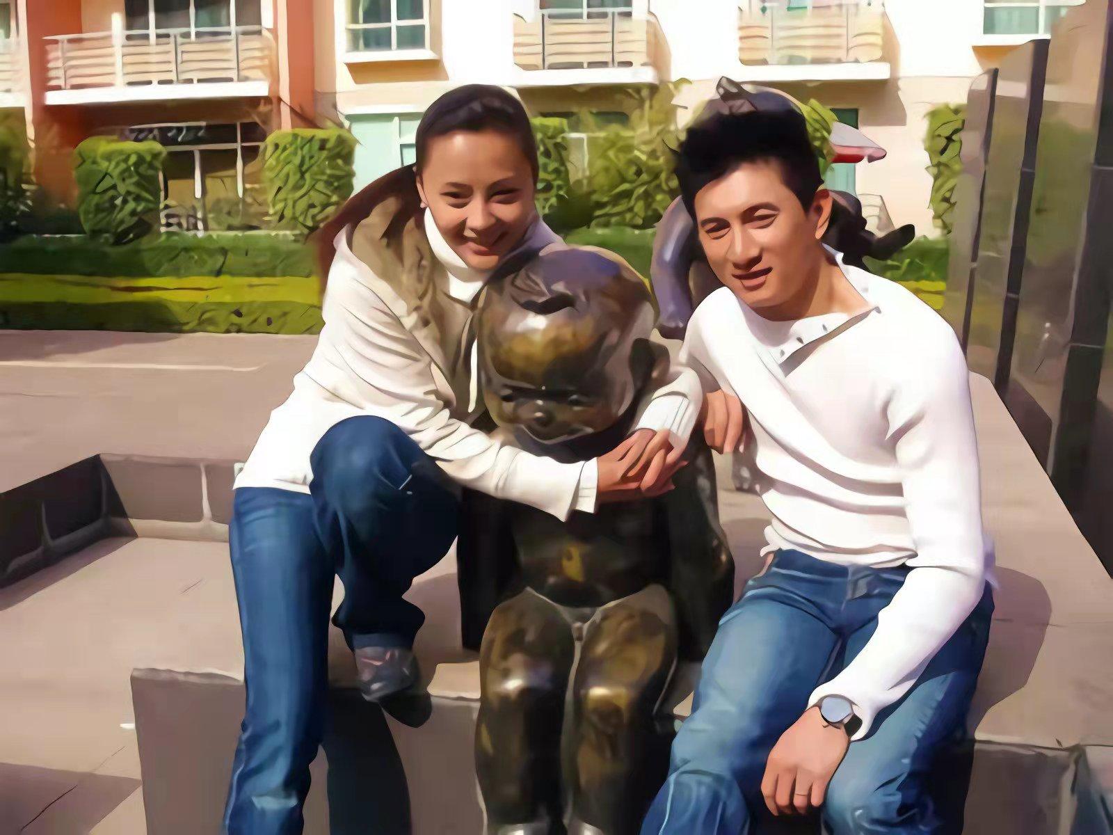 霹雳虎吴奇隆招牌动作独特的跳跃,霹雳虎吴奇隆很有钱吗