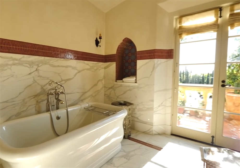 水果姐和奥兰多,水果姐和奥兰多公主