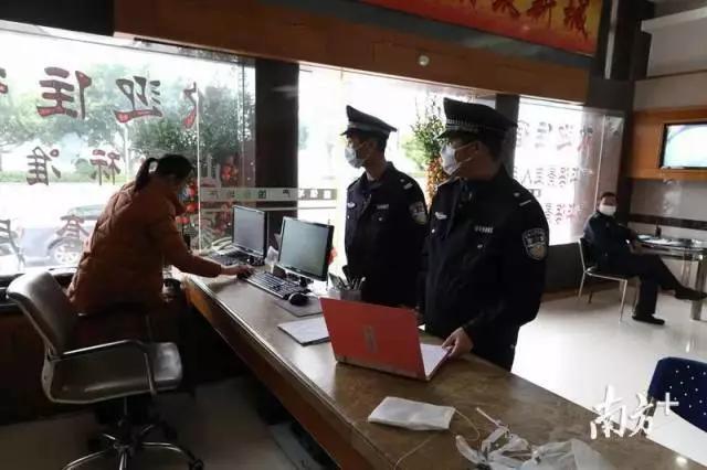 普法课堂疫情防控法律知识,疫情面前上好全民这堂普法课