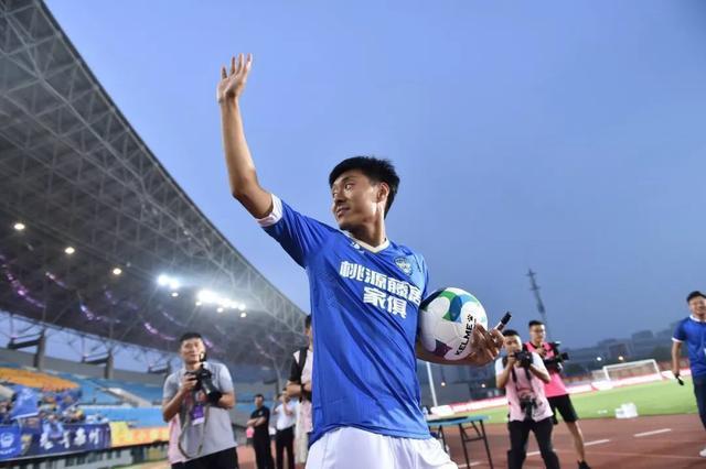 对国足的吐槽,对国足的顶级吐槽