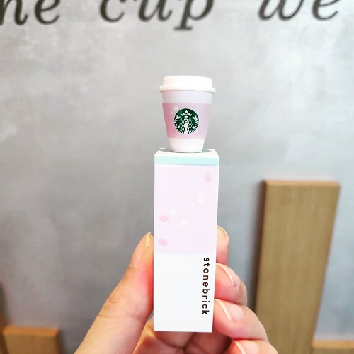 星巴克樱花积木唇膏,星巴克唇膏口红