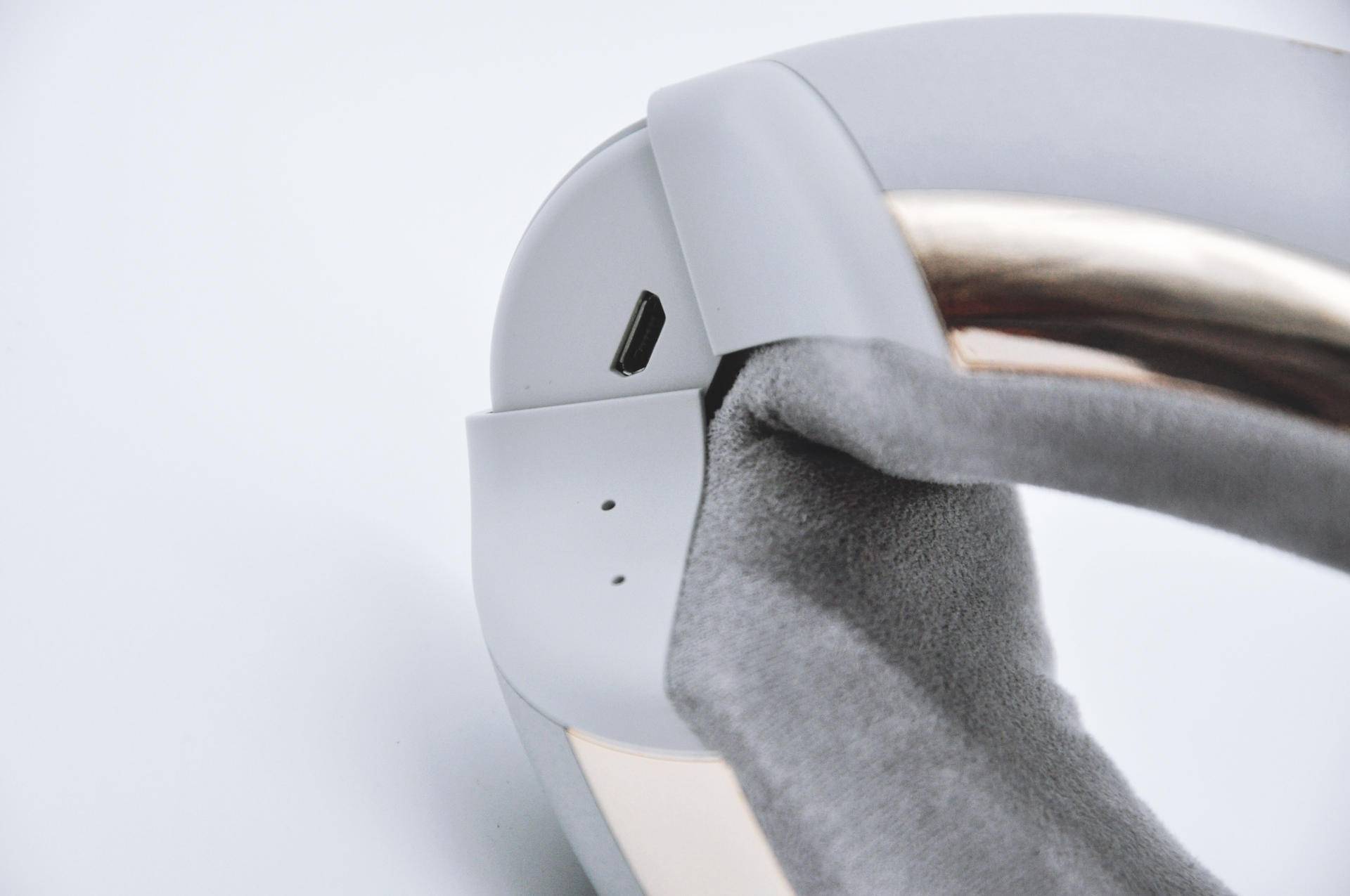 给你的眼睛找个加油站，Breo倍轻松iSeeXProAI眼精灵