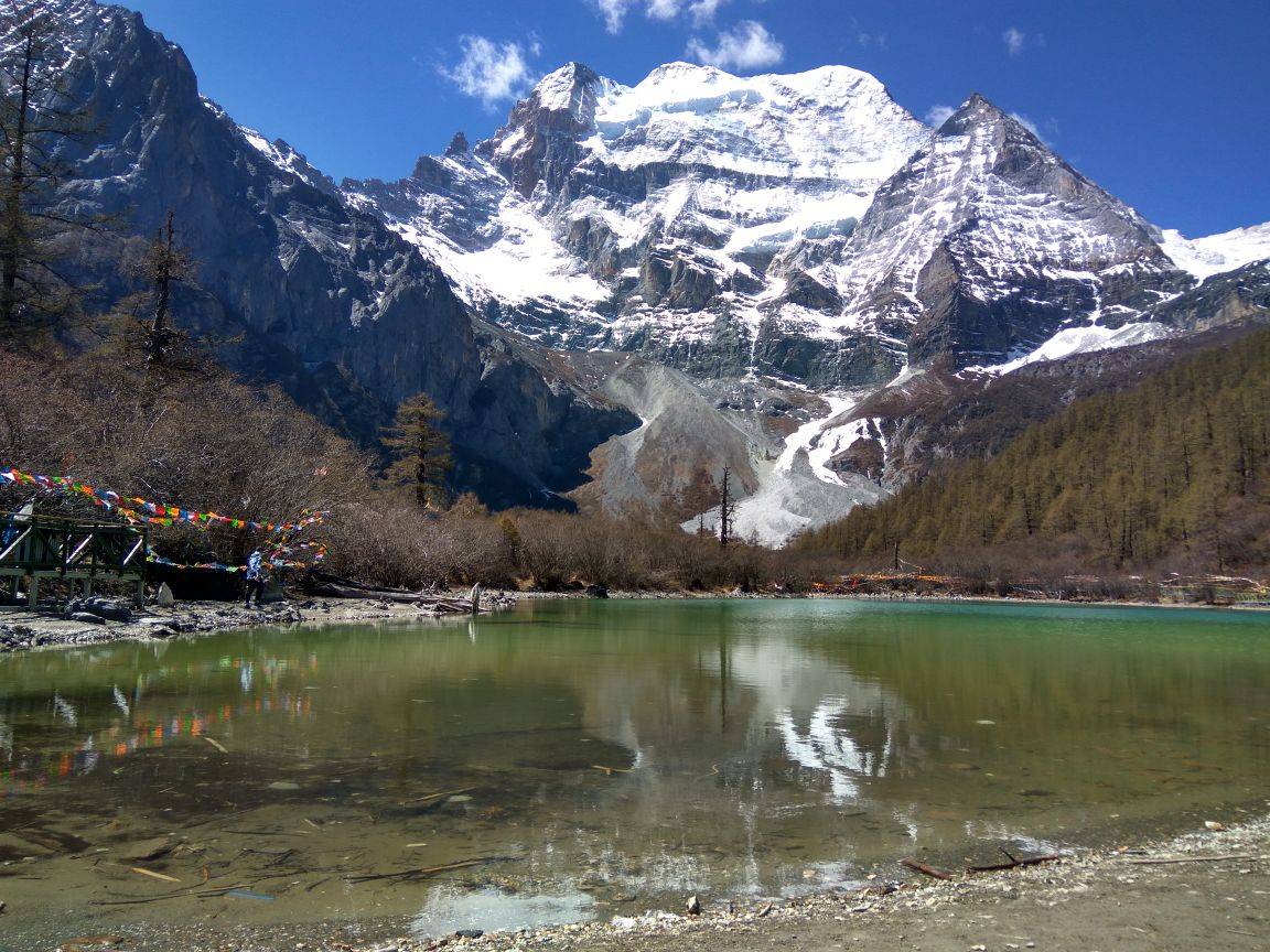 稻城亚丁攻略最新版,稻城亚丁游玩的最详细攻略