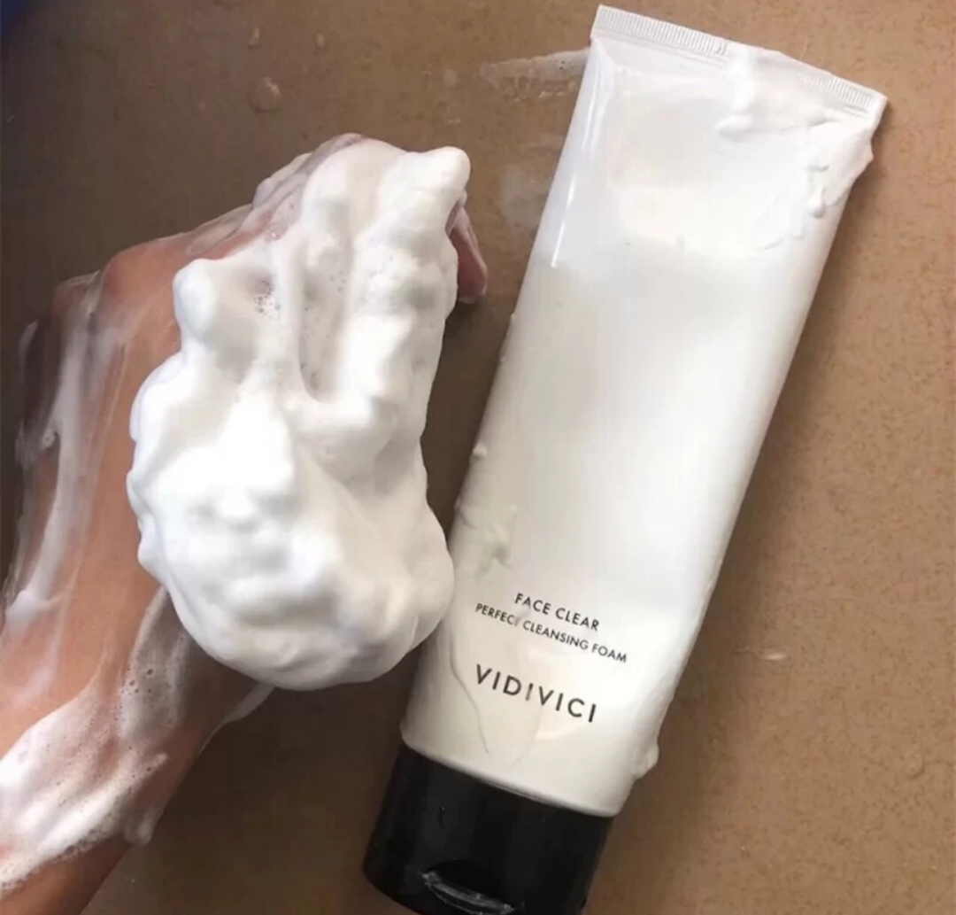 洗面奶推荐好物大全,美妆护肤值得收藏的一款洗面奶