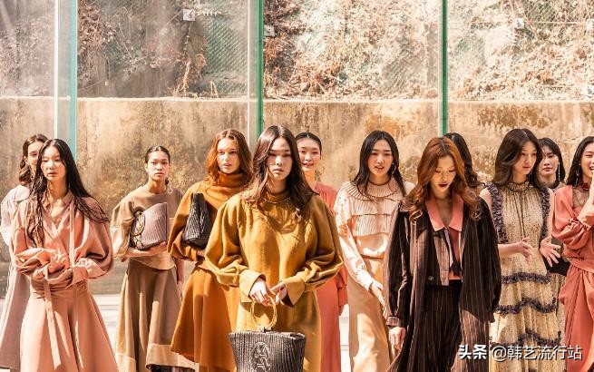 2021首尔秋冬时装周,2021年国际时装周女装