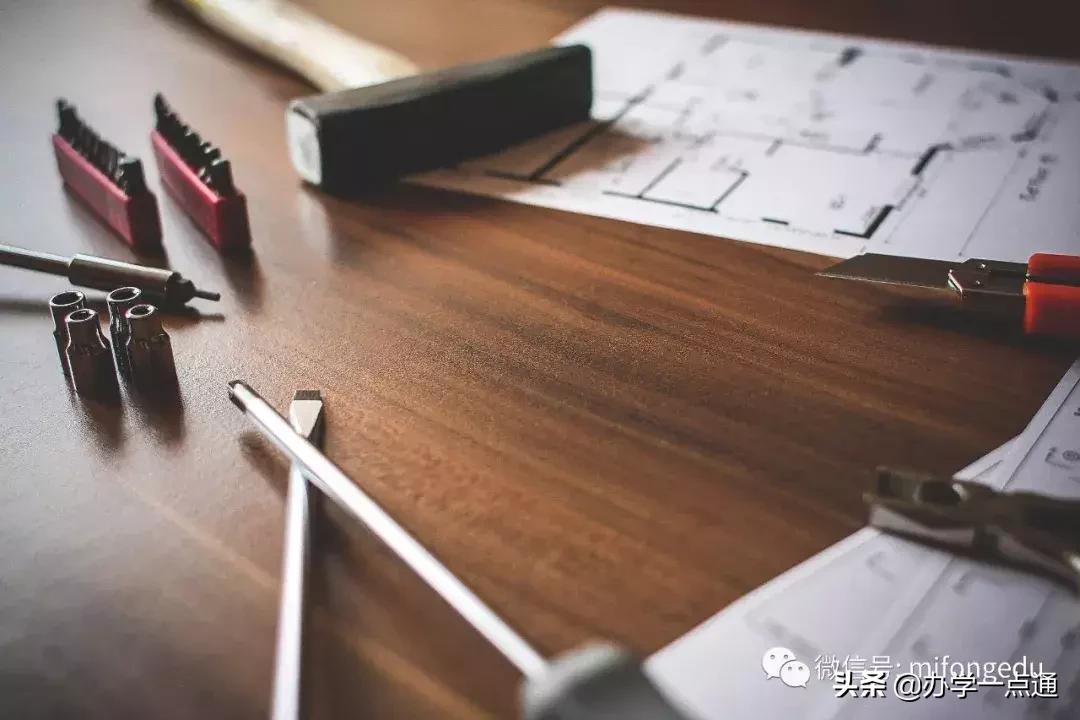 为什么做教育培训很难赚钱,为什么做培训师好难