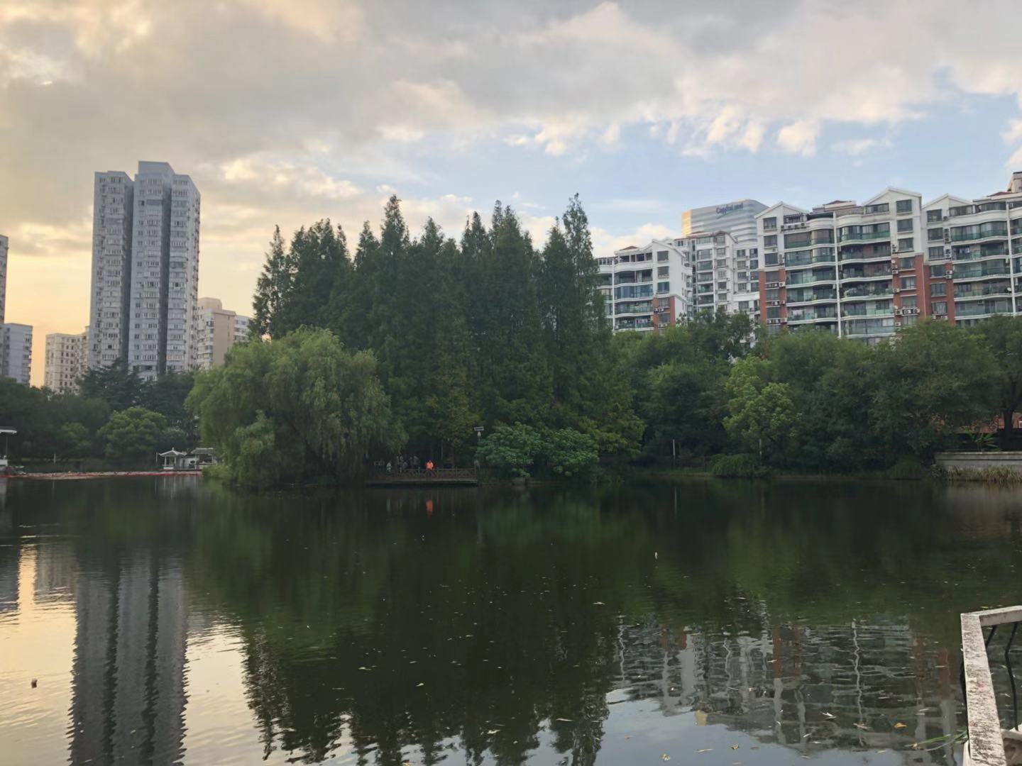 上海天山公园厕所事件,上海天山公园开放时间