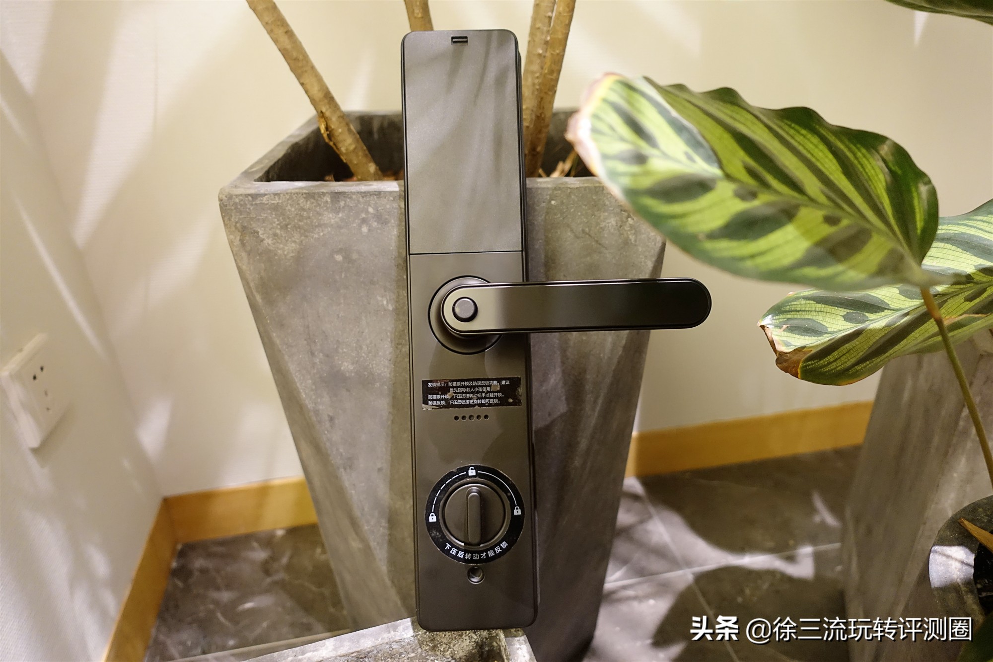 普通指纹锁和天猫精灵联动,天猫精灵蓝牙指纹锁