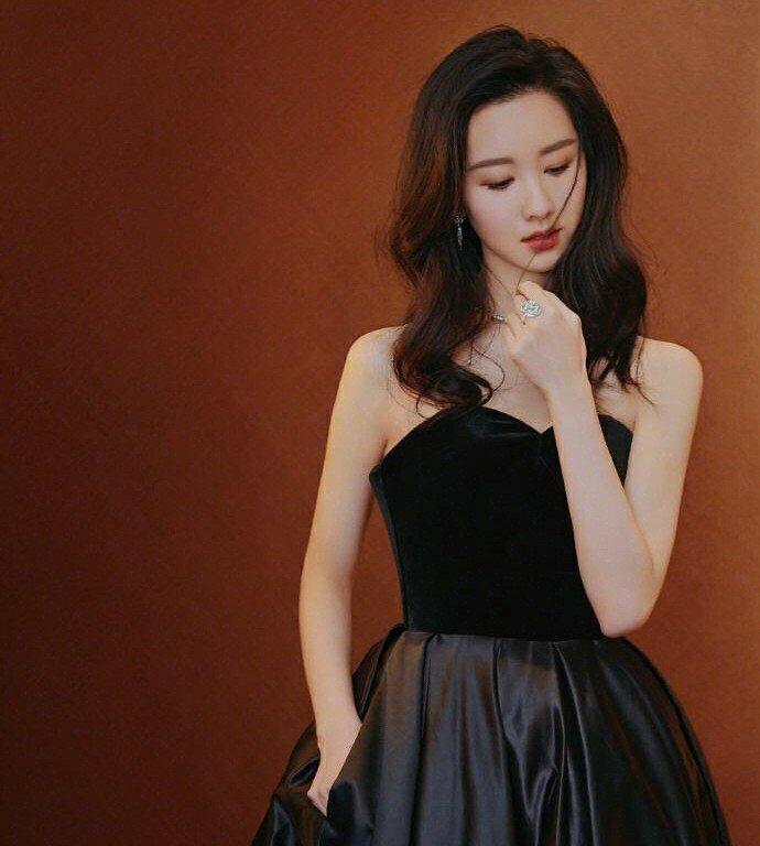 港风一般适合什么样的发型,港风发型热门