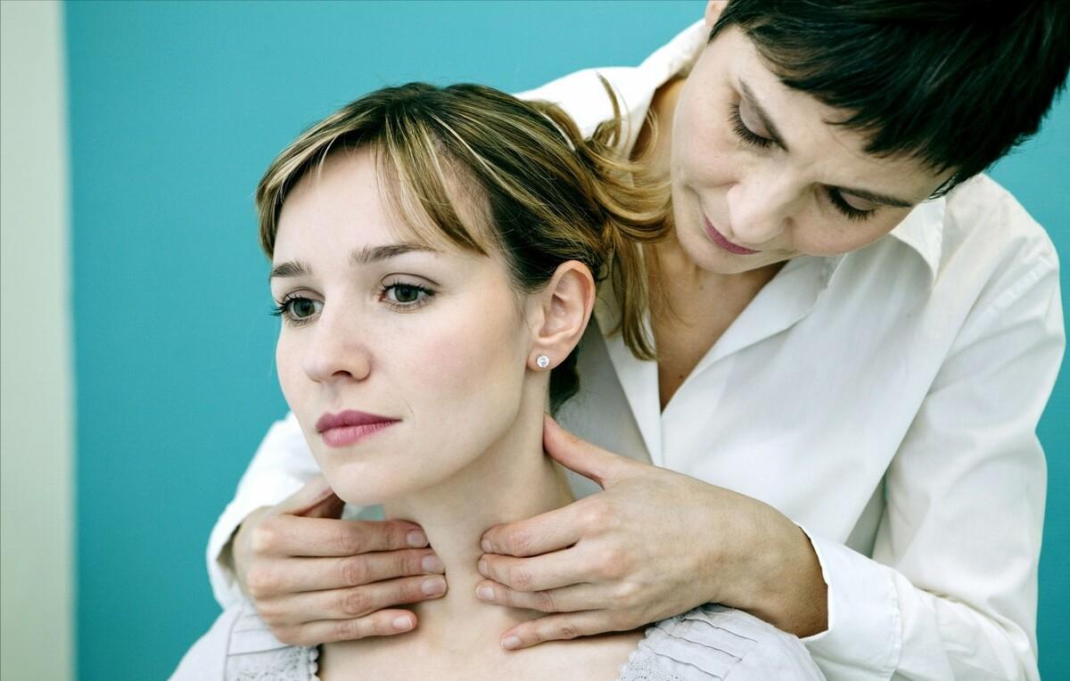 甲状腺结节从外观上可以看出来吗,甲状腺结节4ab超报告单