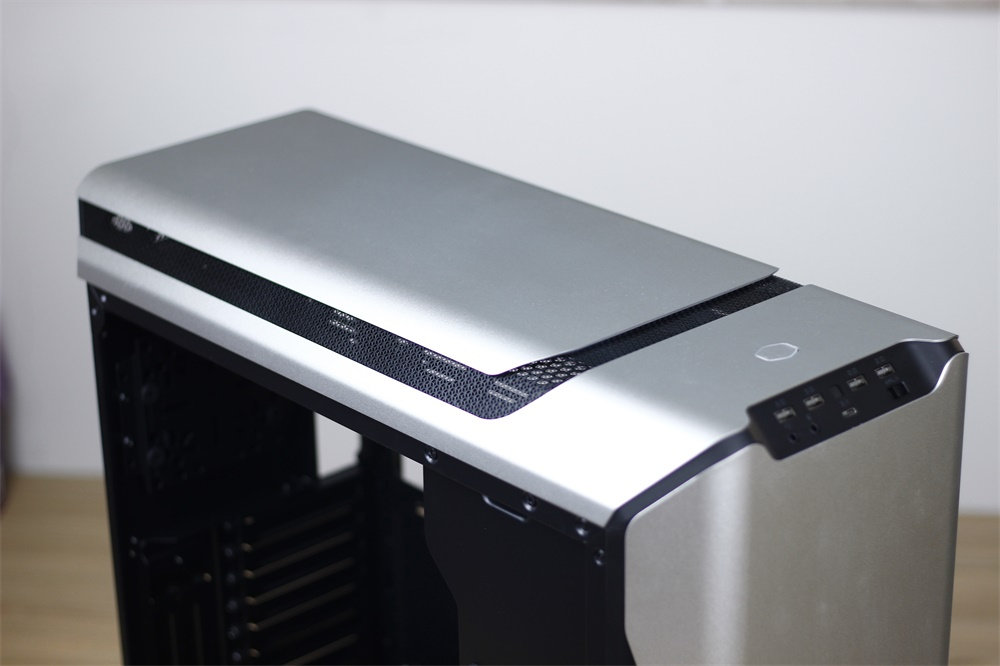 索泰rtx2080ti-xgamingoc拆解,索泰2080ti装机