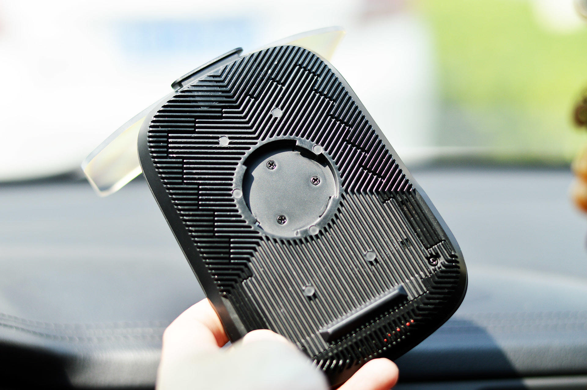 车萝卜hud智炫版和蓝牙版啥区别,车萝卜hud蓝牙版与智炫版区别